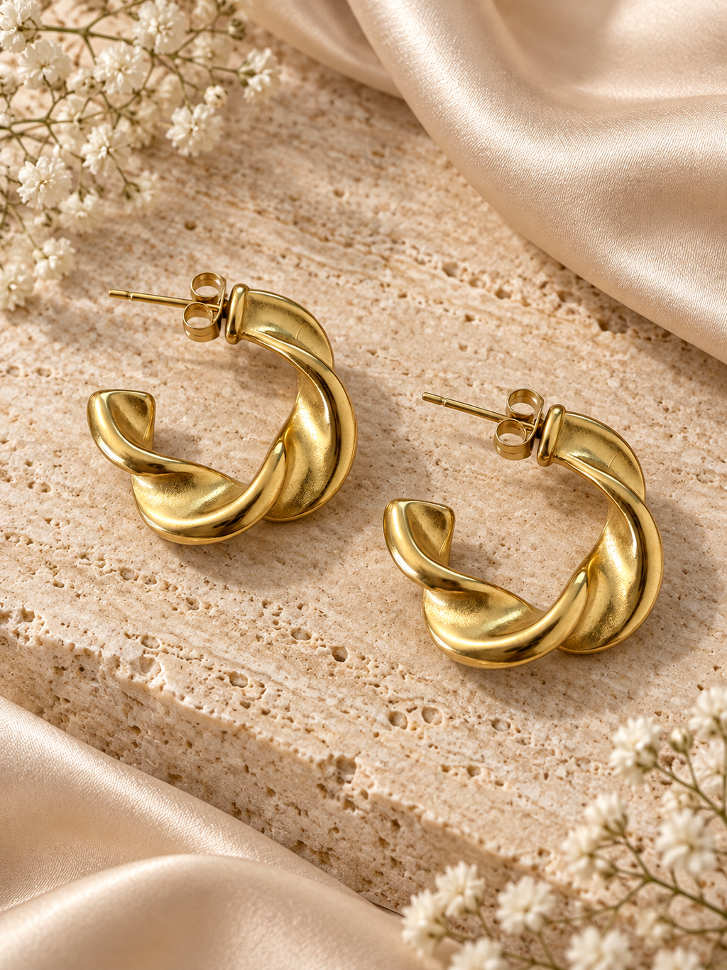 Χρυσά Σκουλαρίκια Twisted Hoops