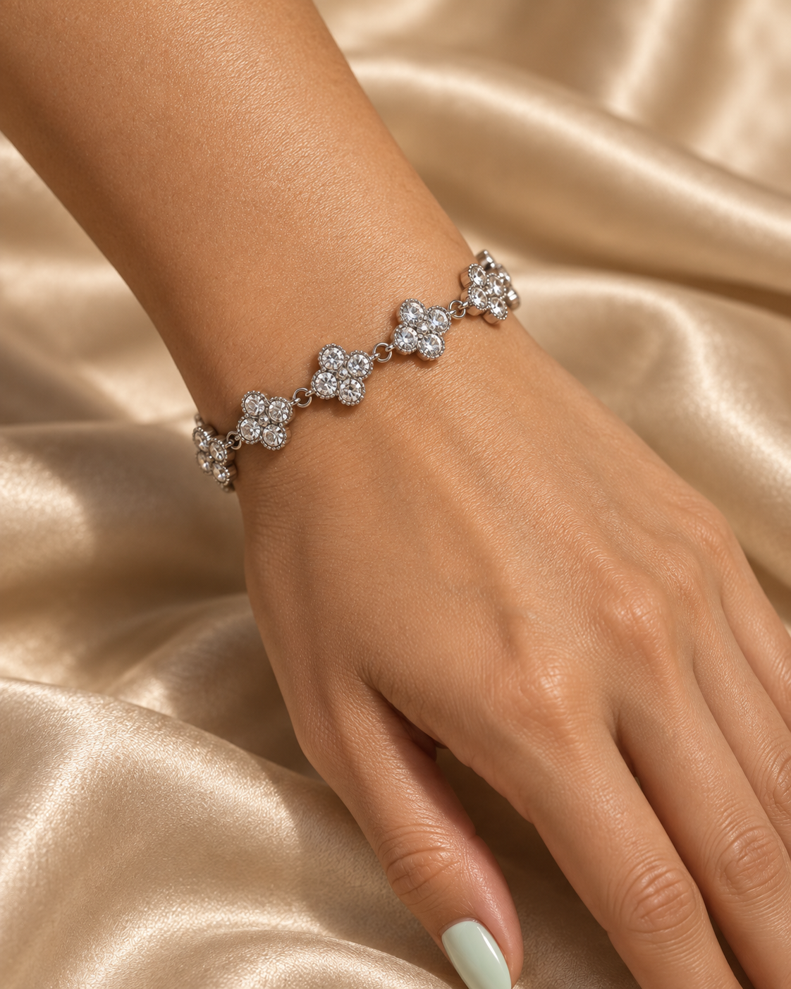Ασημί Βραχιόλι Crystal Clover